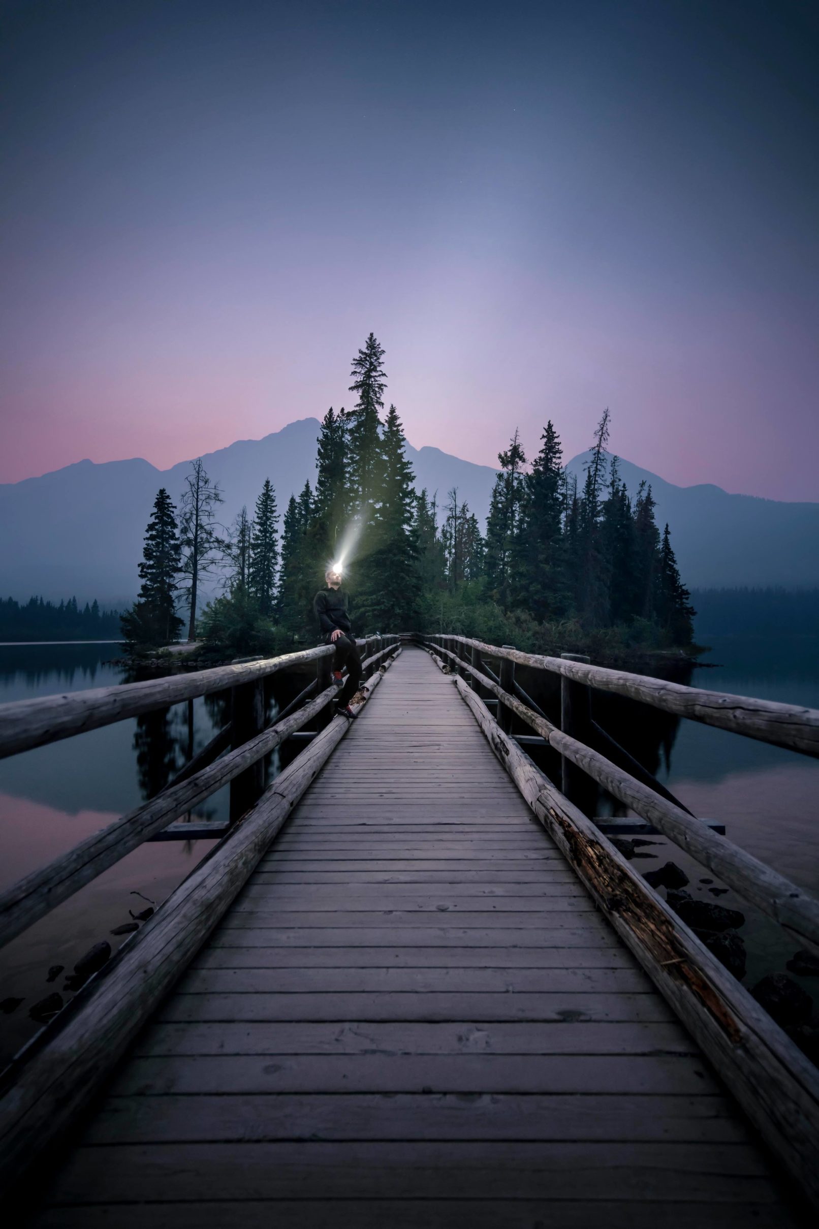 Pyramid Lake, Jasper Canada Aurore Alifanti Photographie